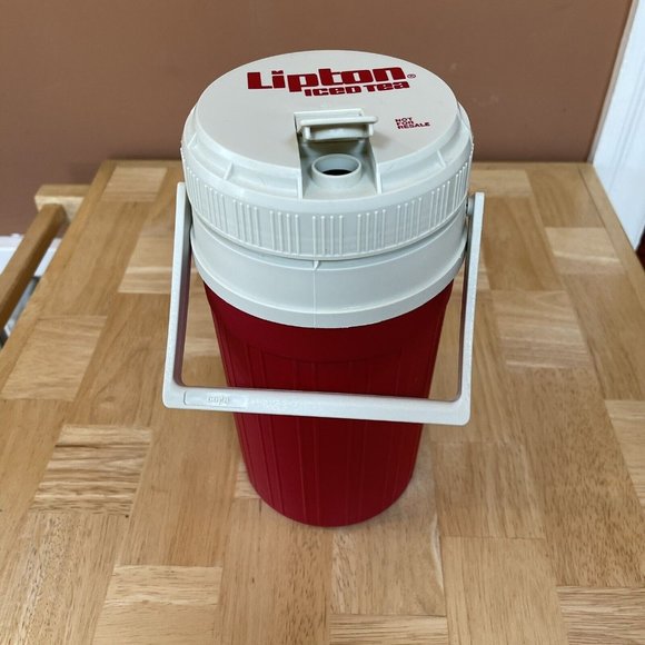 Igloo Dining Vintage Igloo Lipton Iced Tea Red White 2 Gallon Jug